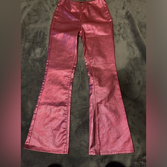 Pants - NWT Pretty Little Thing Bright Pink Metallic Look Coated Flare. Size 6